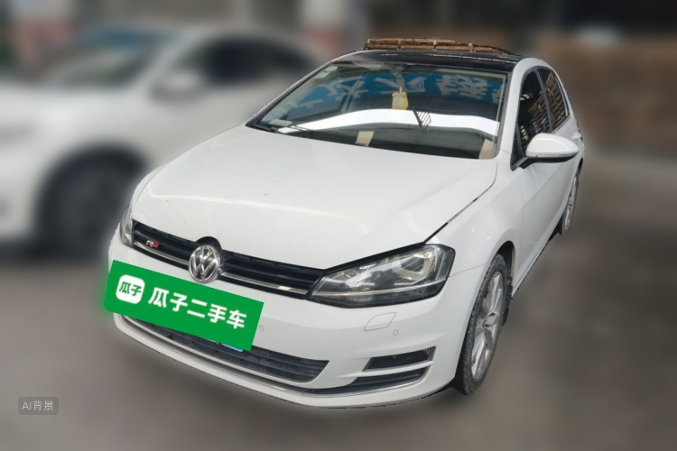 Volkswagen Golf 2014 car image #2