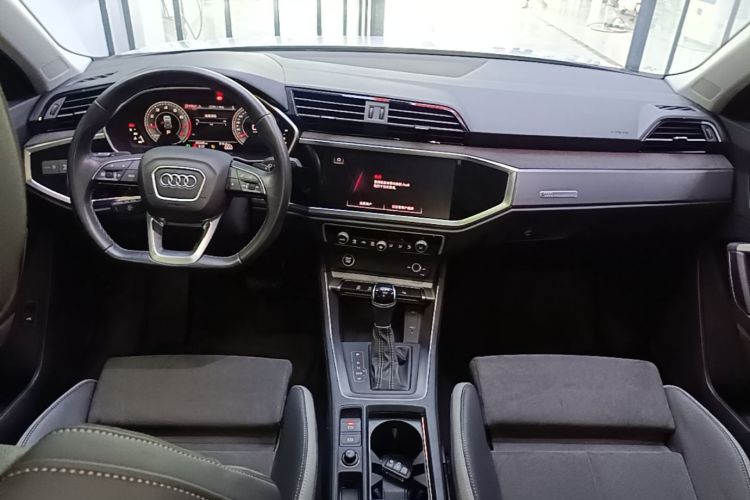 Audi Q3 2023 #11 Audi Q3 2023 car image #11