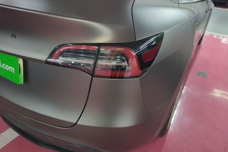 Tesla Model Y 2022 #8 Tesla Model Y 2022 car image #8