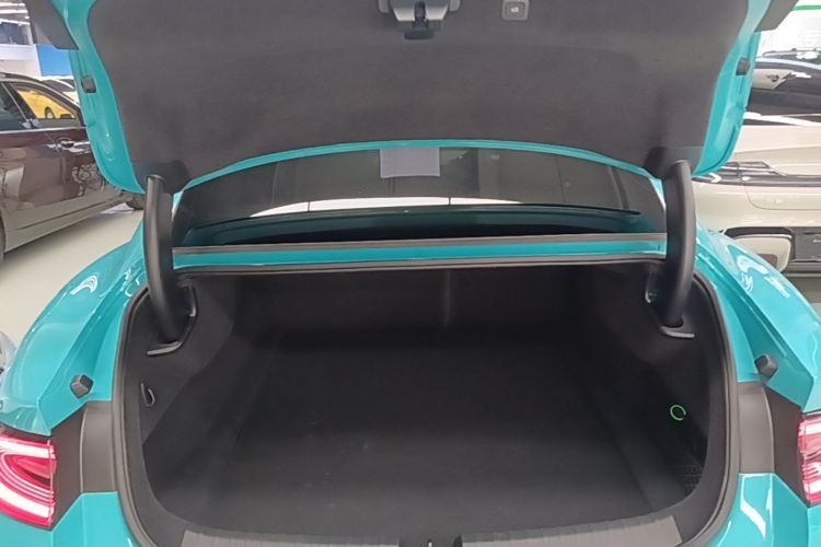 MI SU7 2024 imagen de coche #19