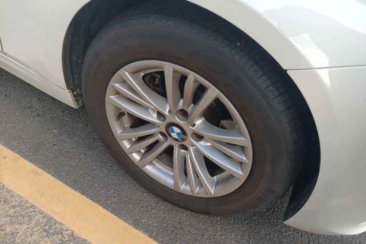 BMW 3 Series 2015 #9 BMW 3 Series 2015 car image #9