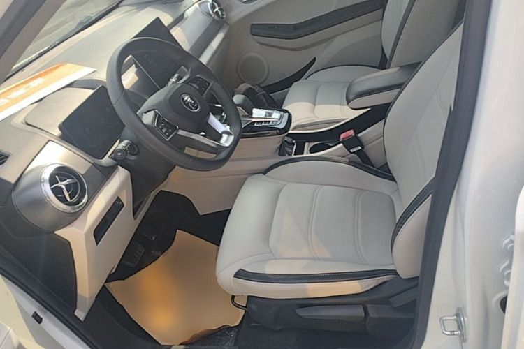 BYD Yuan Pro 2022 car image #15