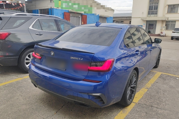 BMW 3 Series 2020 car image #7