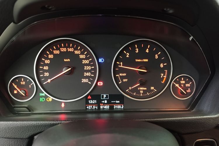 BMW 3 Series 2016 #16 BMW 3 Series 2016 car image #16