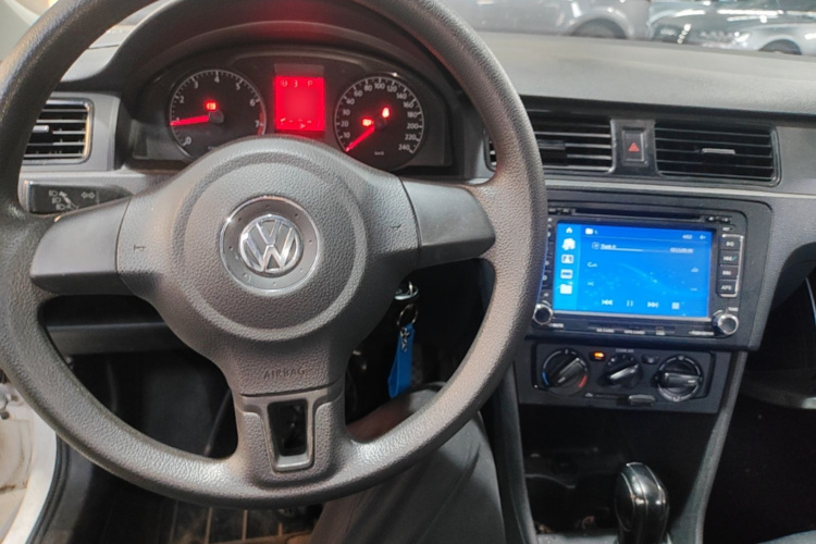 Volkswagen Santana 2016 #10 Volkswagen Santana 2016 car image #10