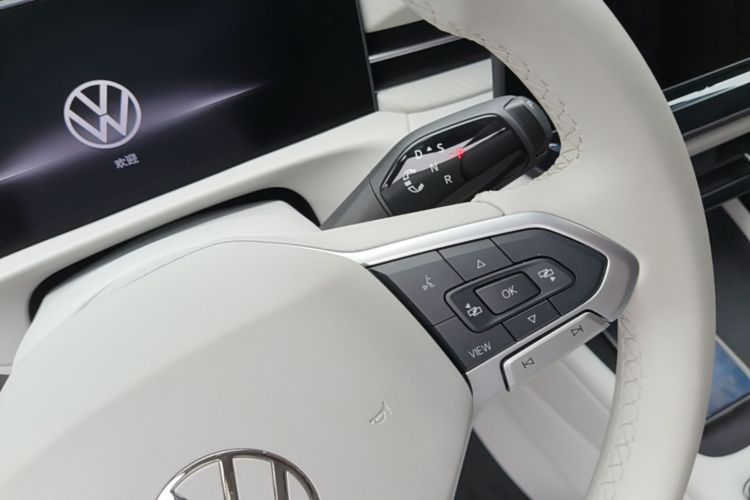 2025 #14 2025 car image #14