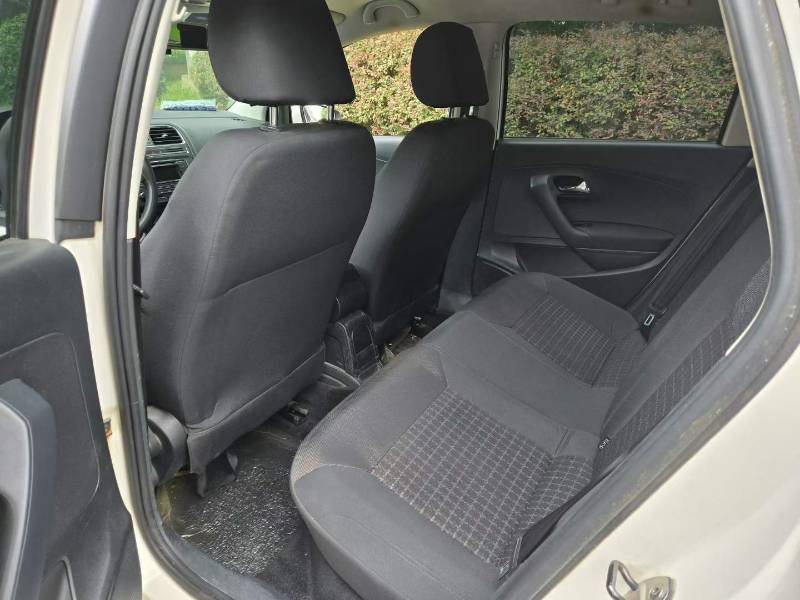 Volkswagen Polo 2014 car image #8