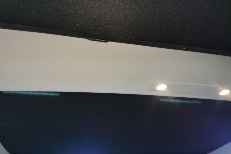 Tesla Model 3 2020 car image #18