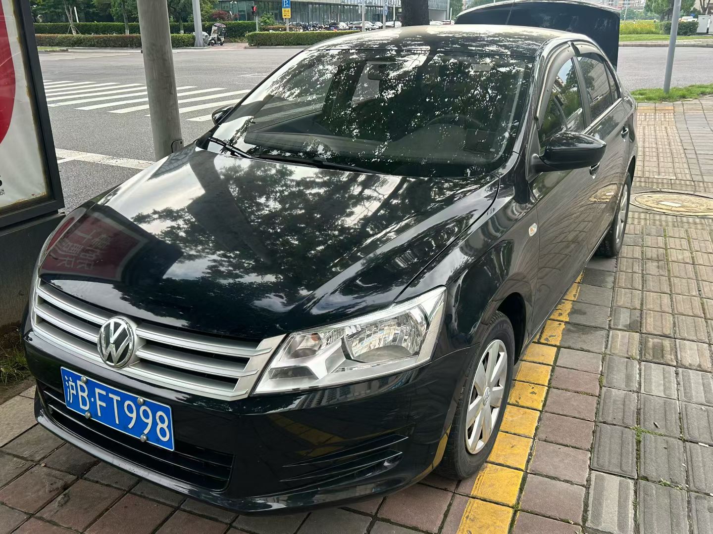 Volkswagen Santana 2016 car image 