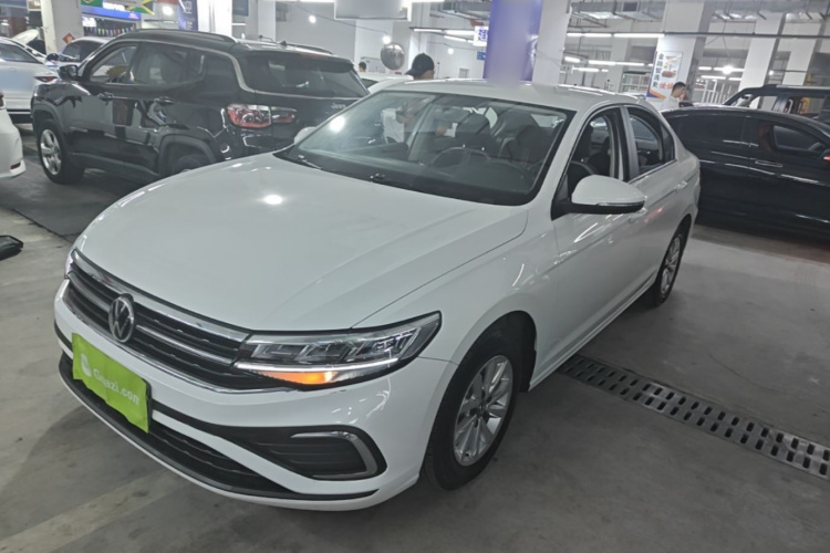 Volkswagen Bora 2024 #2 Volkswagen Bora 2024 imagen de coche #2