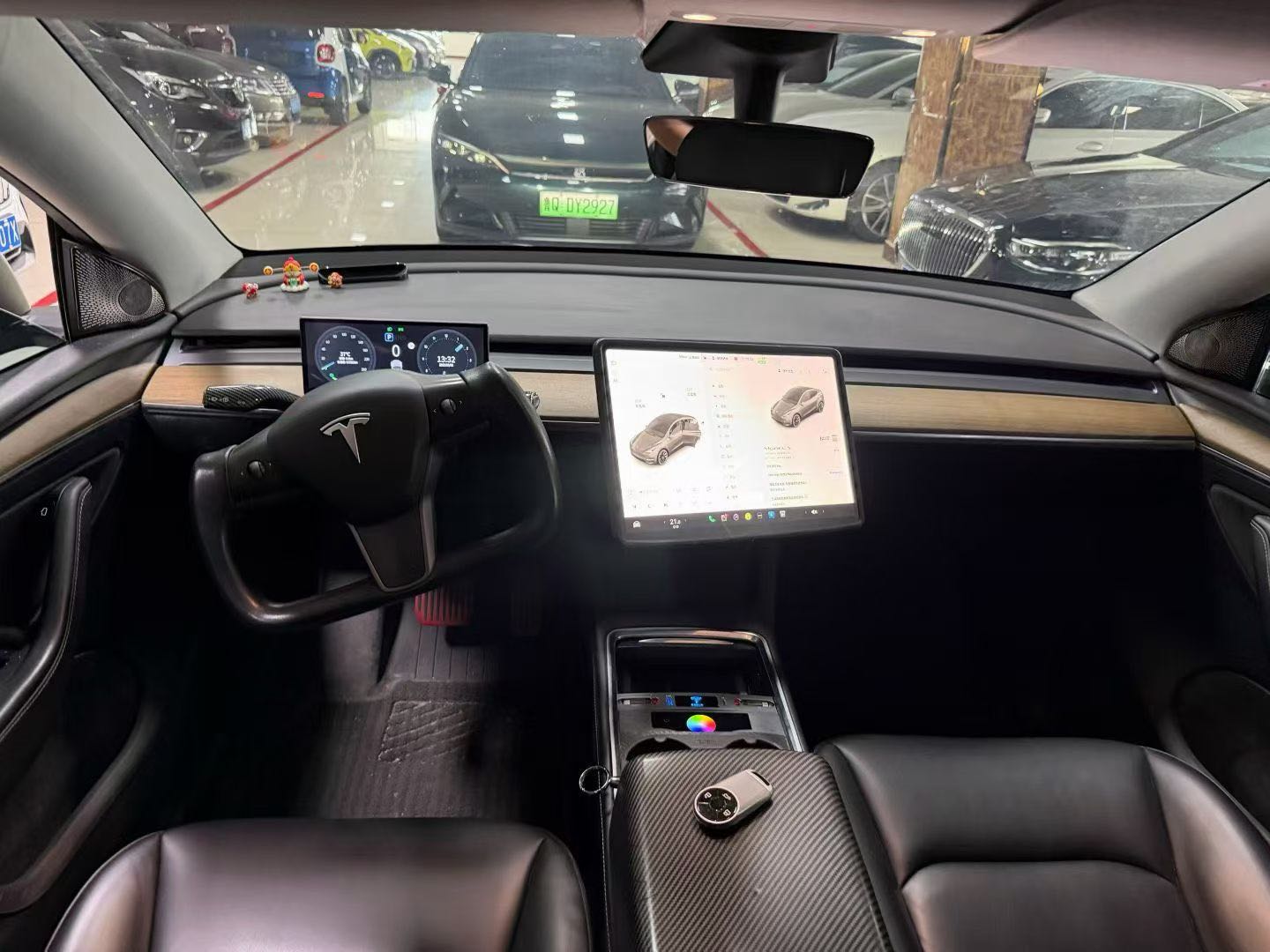 Tesla Model Y 2021 #11 Tesla Model Y 2021 car image #11