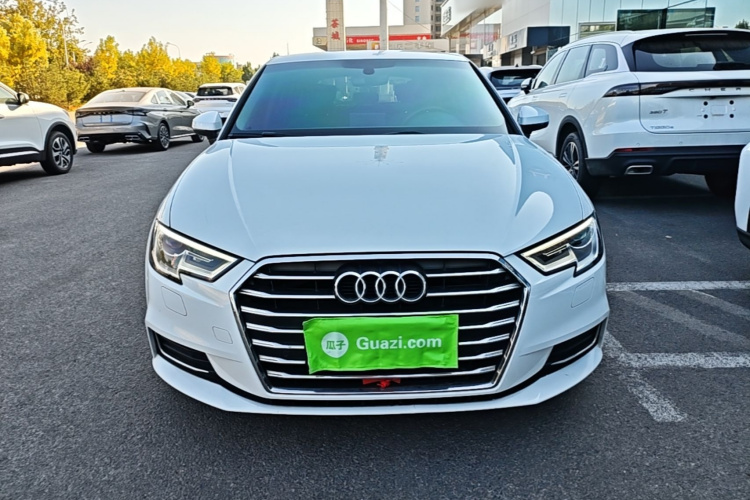 Audi A3 2019 #3 Audi A3 2019 car image #3
