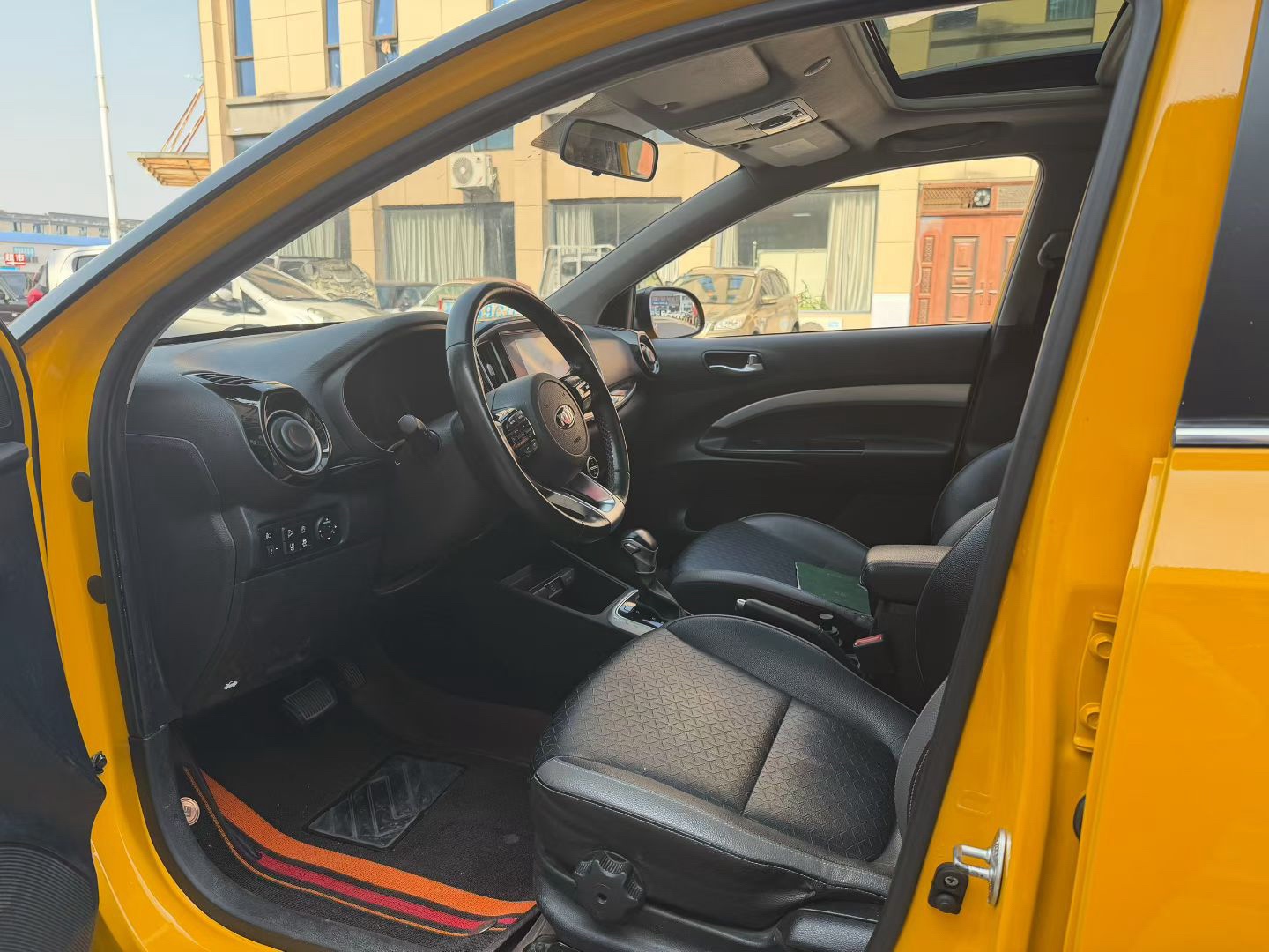 Kia KX1 2019 car image #2