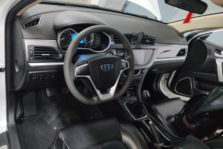 GEELY Emgrand 2017 immagine di auto #11