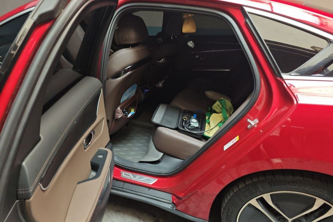 BYD Han 2021 صورة سيارة #19
