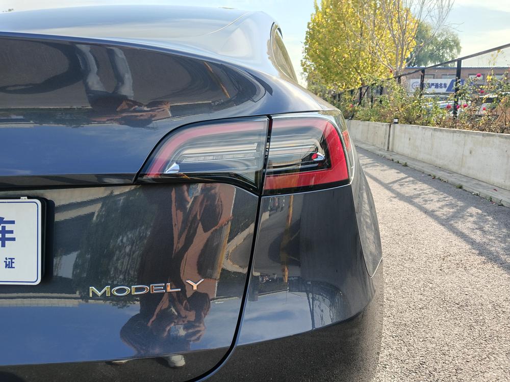 Tesla Model Y 2021 #10 Tesla Model Y 2021 immagine di auto #10