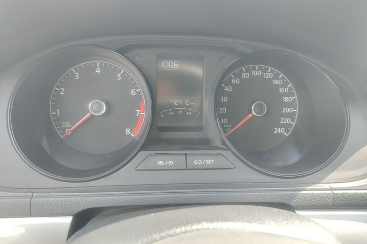 Volkswagen Lavida 2020 car image #12