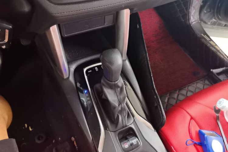 Toyota Corolla Cross 2023 car image #14