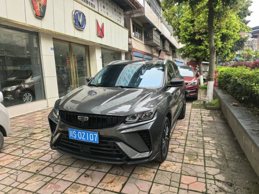 GEELY Coolray 2023 car image 