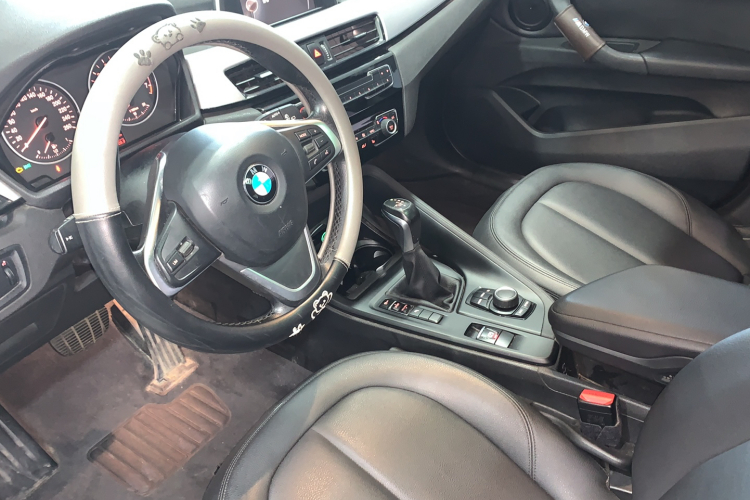 BMW X1 2017 #14 BMW X1 2017 imagen de coche #14