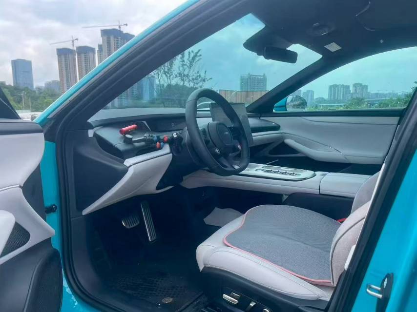 MI SU7 2024 car image #3