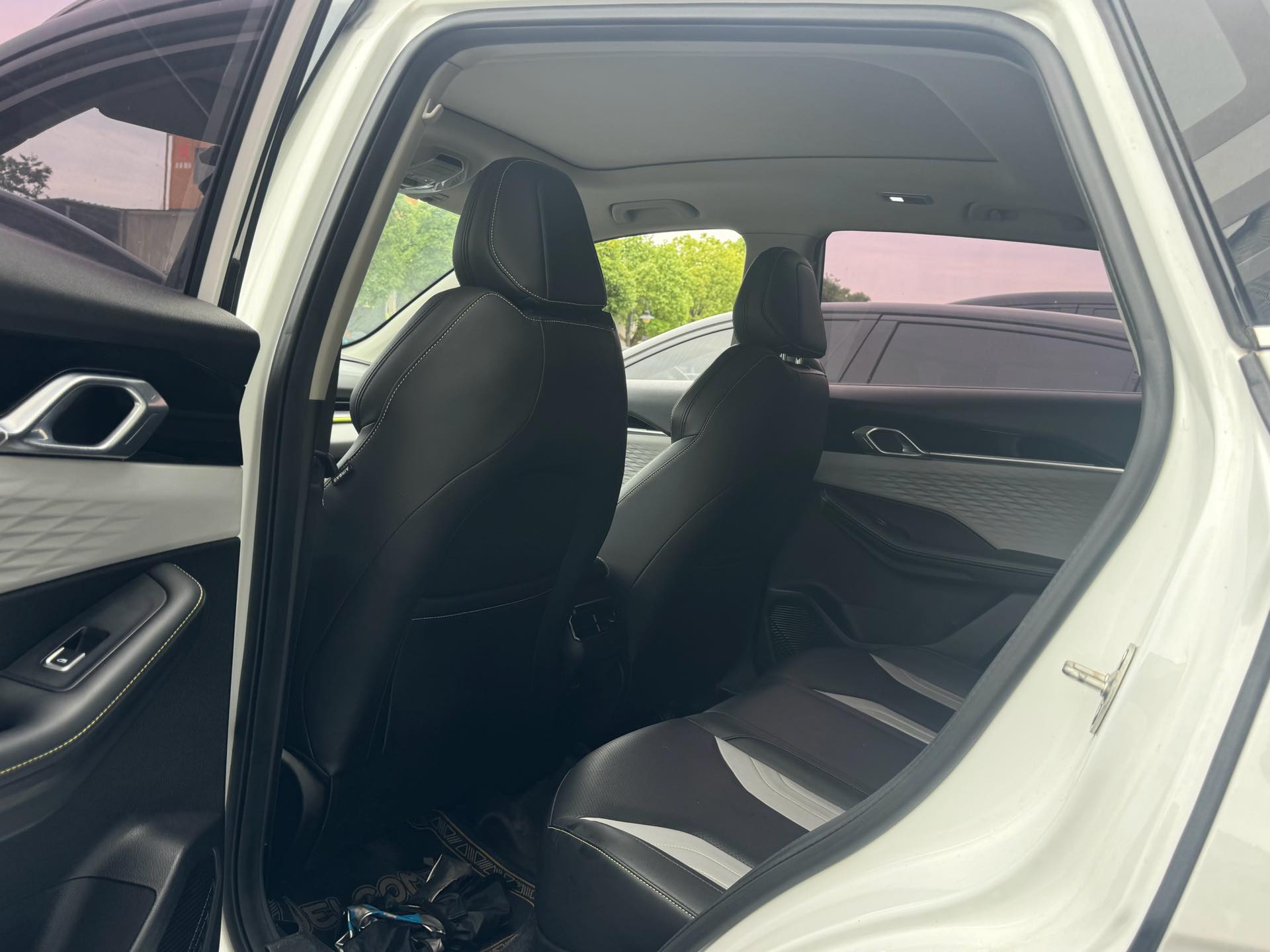 GEELY Coolray 2022 image de voiture #10