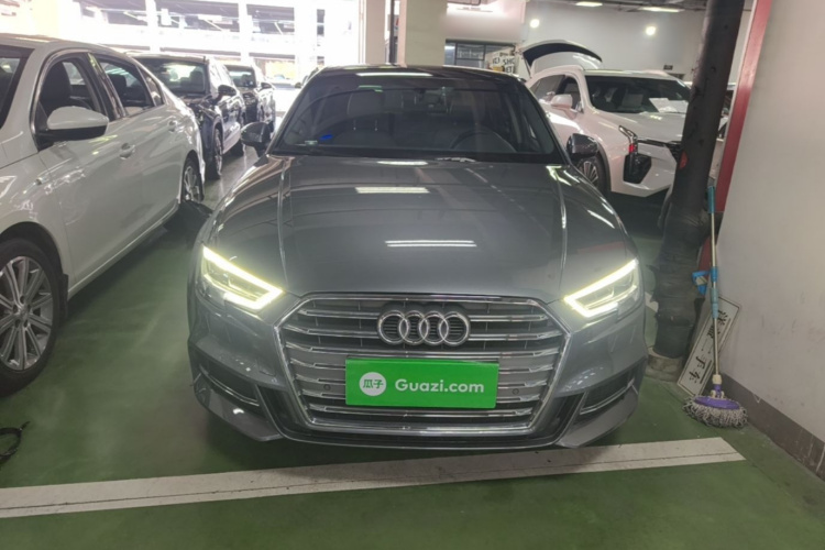 Audi A3 2020 immagine di auto #3