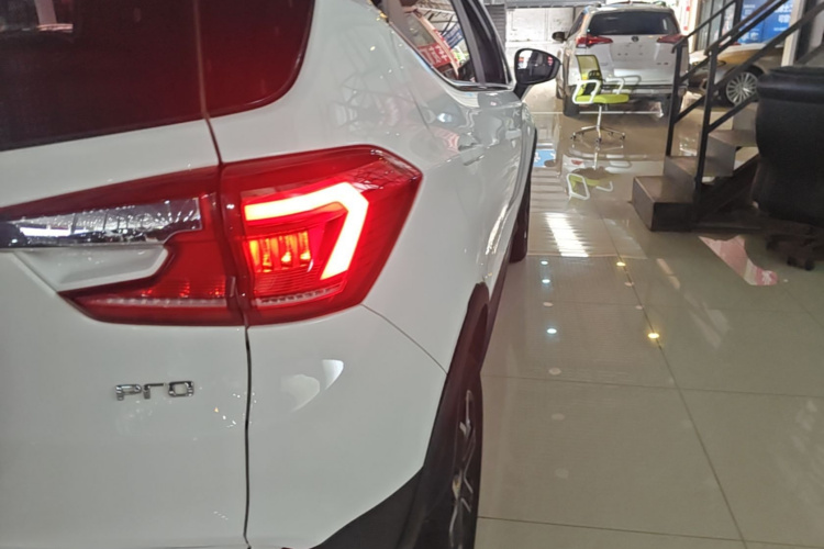 BYD Yuan Pro 2023 #8 BYD Yuan Pro 2023 car image #8