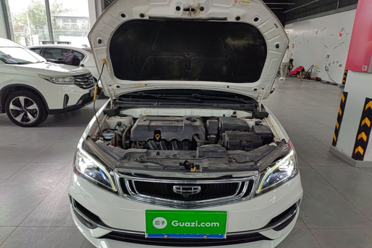 GEELY Emgrand 2020 #20 GEELY Emgrand 2020 صورة سيارة #20