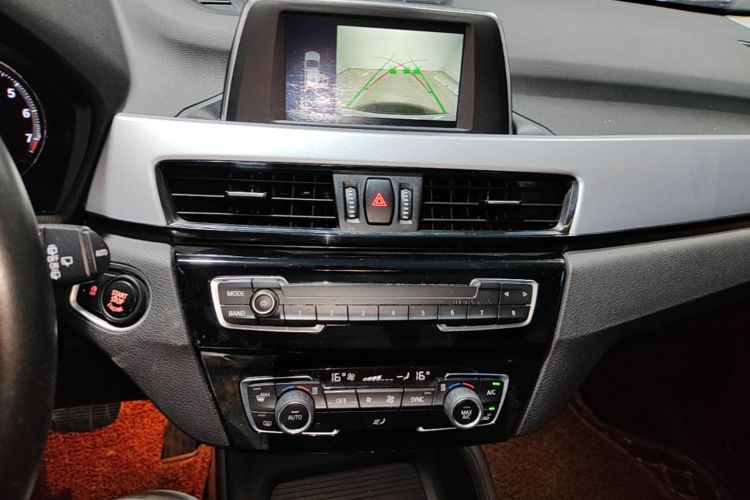 BMW X1 2019 #13 BMW X1 2019 car image #13