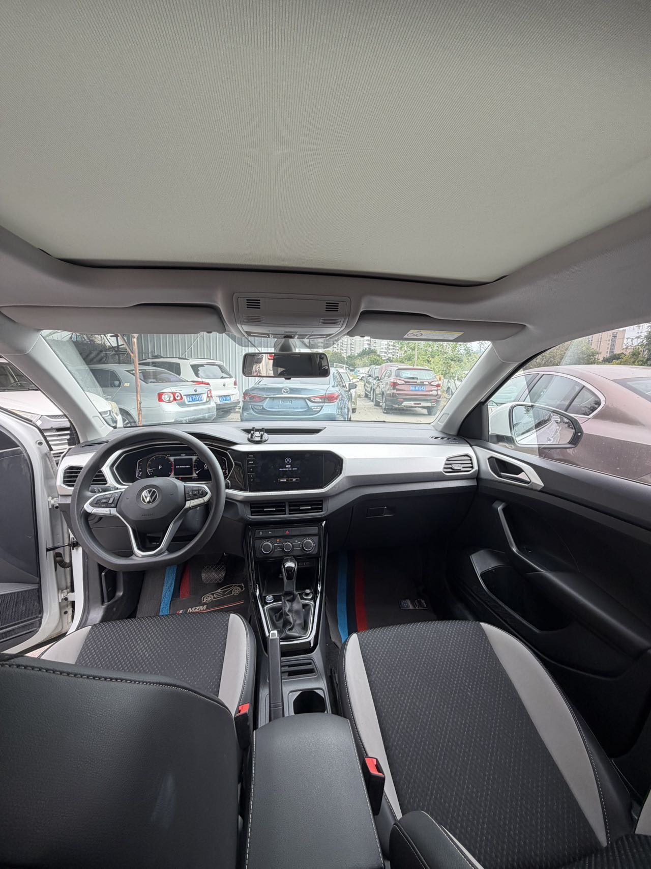 2024 #8 2024 immagine di auto #8