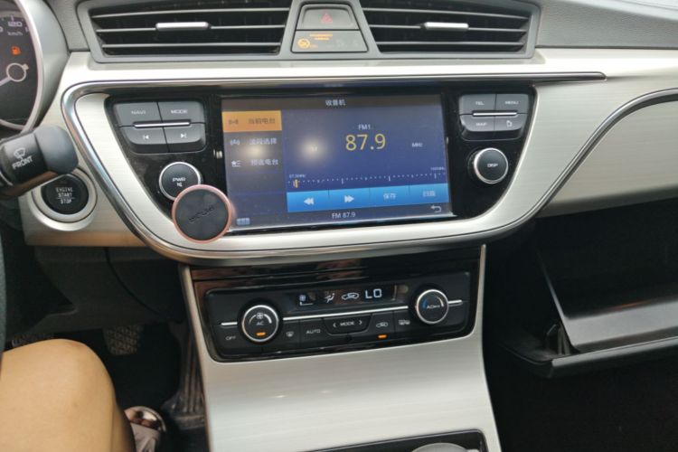 GEELY Emgrand GL 2017 #13 GEELY Emgrand GL 2017 car image #13