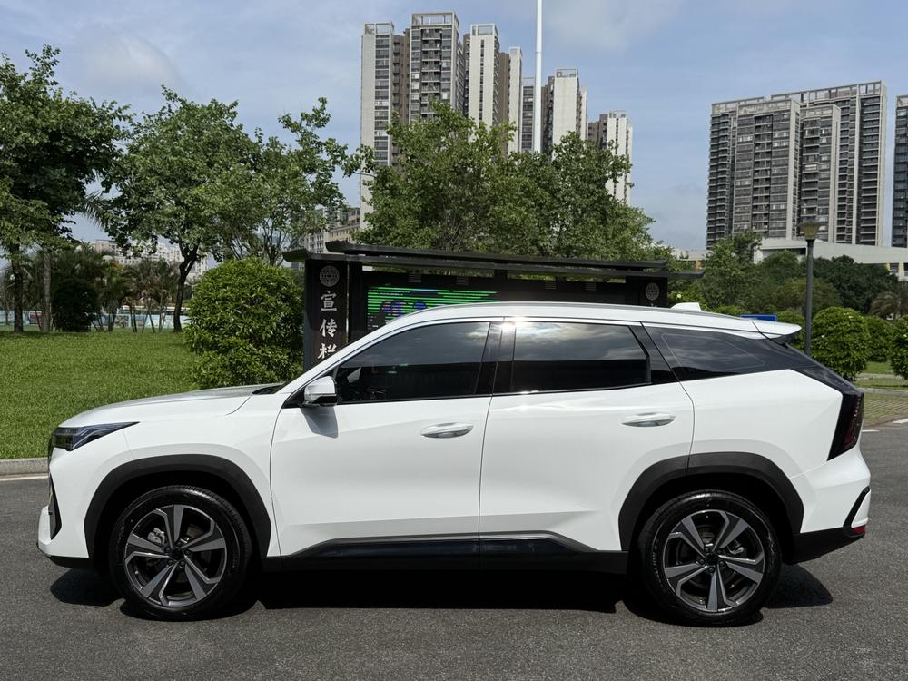GEELY Boyue L 2025 #4 GEELY Boyue L 2025 car image #4