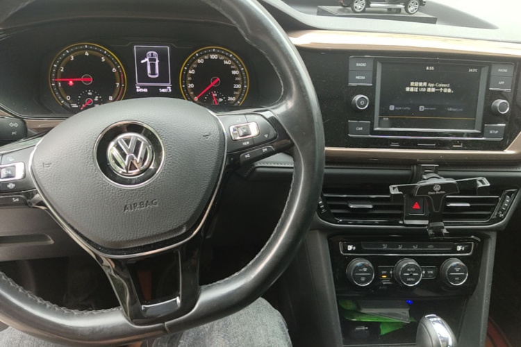 Volkswagen Tharu 2020 #10 Volkswagen Tharu 2020 car image #10