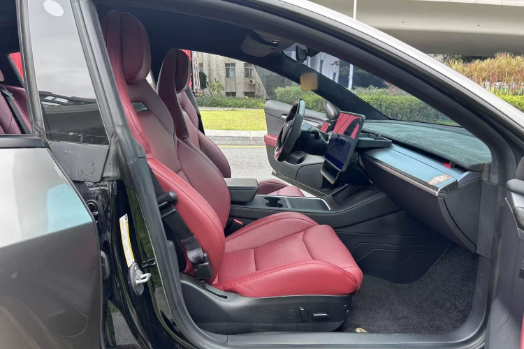 Tesla Model 3 2023 #16 Tesla Model 3 2023 car image #16