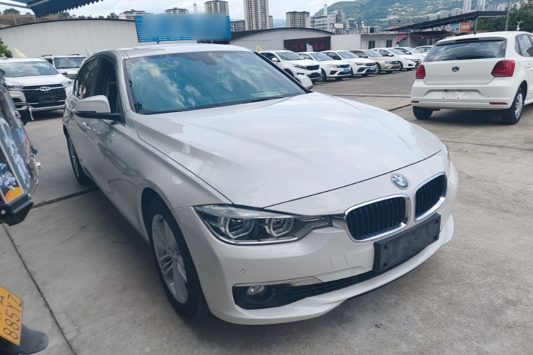 BMW 3 Series 2017 #4 BMW 3 Series 2017 صورة سيارة #4