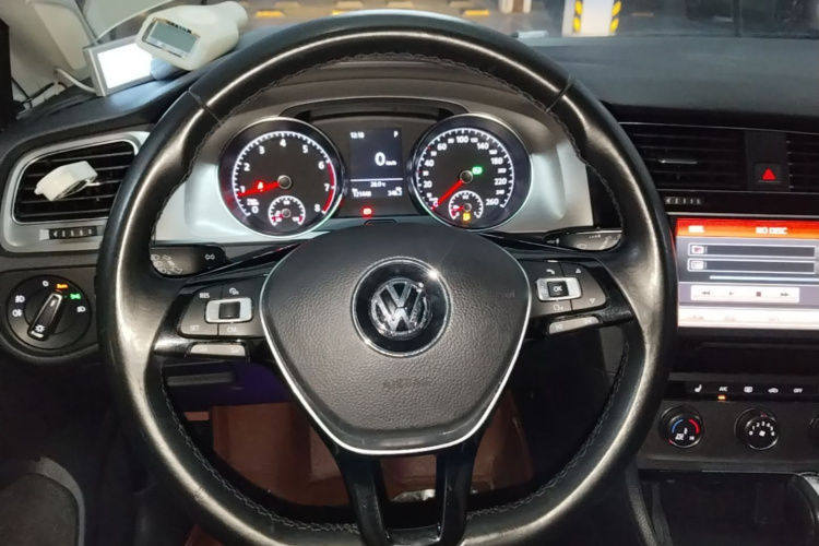Volkswagen Golf 2014 #23 Volkswagen Golf 2014 car image #23