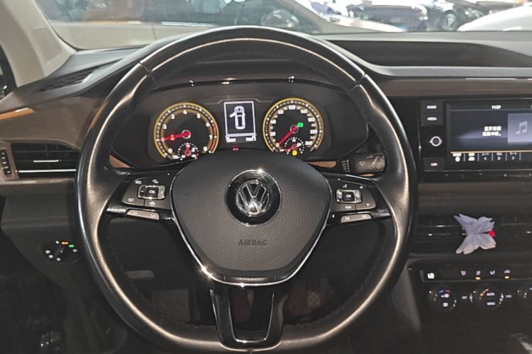 Volkswagen Tharu 2020 #11 Volkswagen Tharu 2020 car image #11