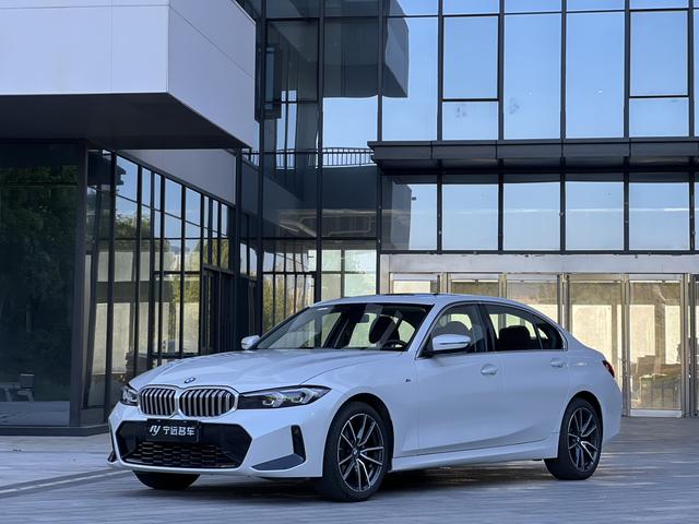 BMW 3 Series 2023 car image #14