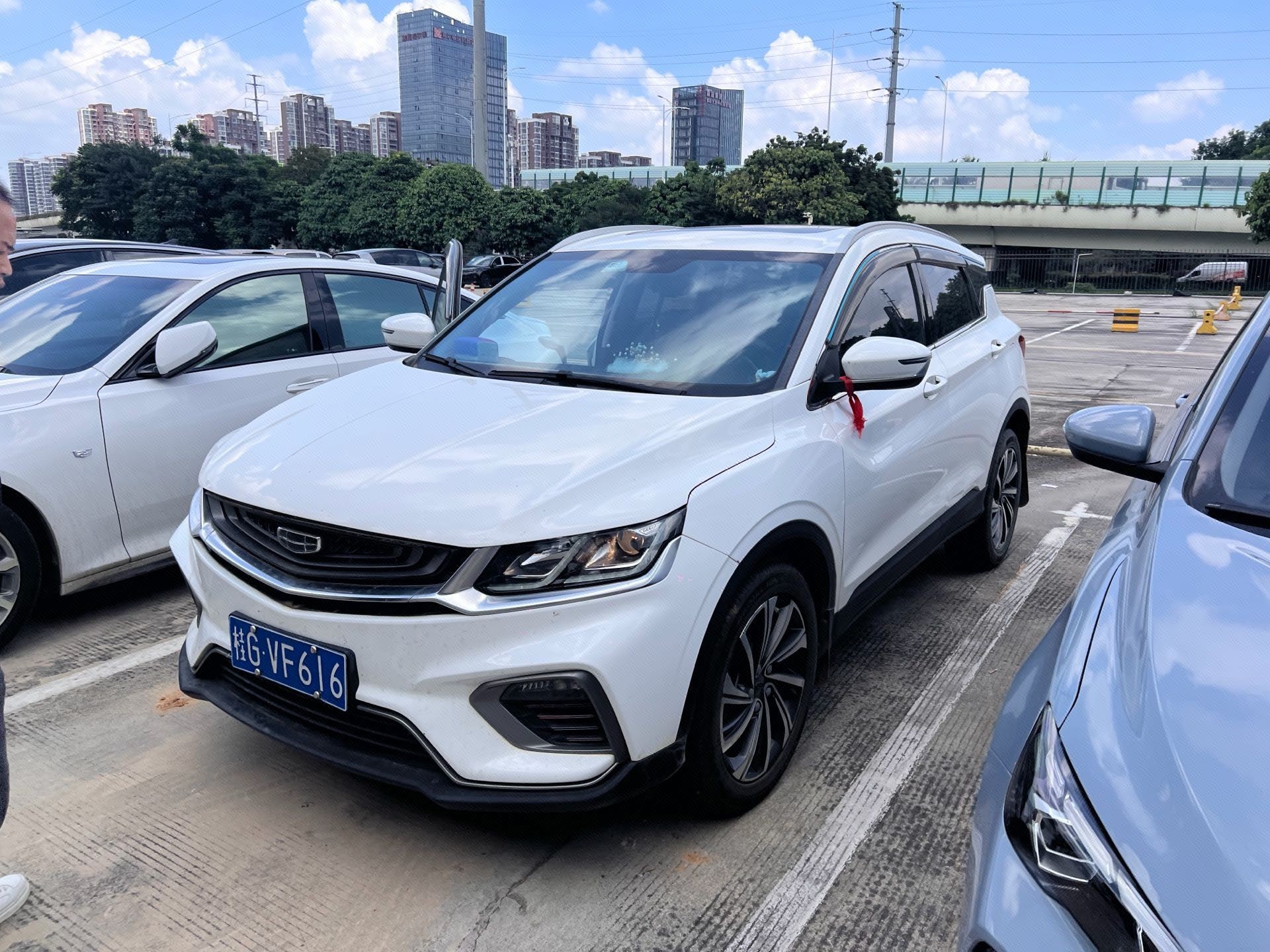 GEELY Coolray 2020 car image 