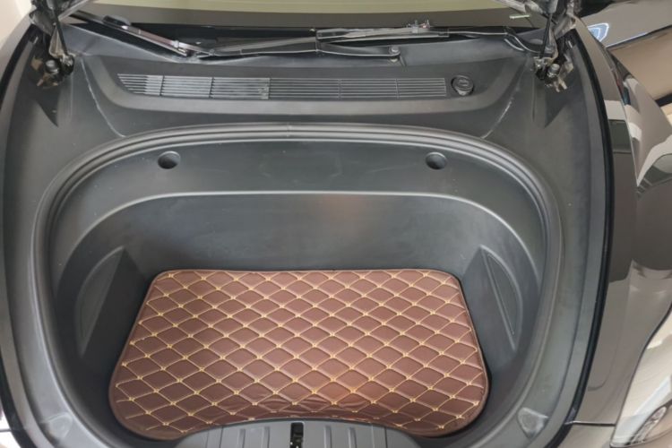 Tesla Model 3 2022 car image #20