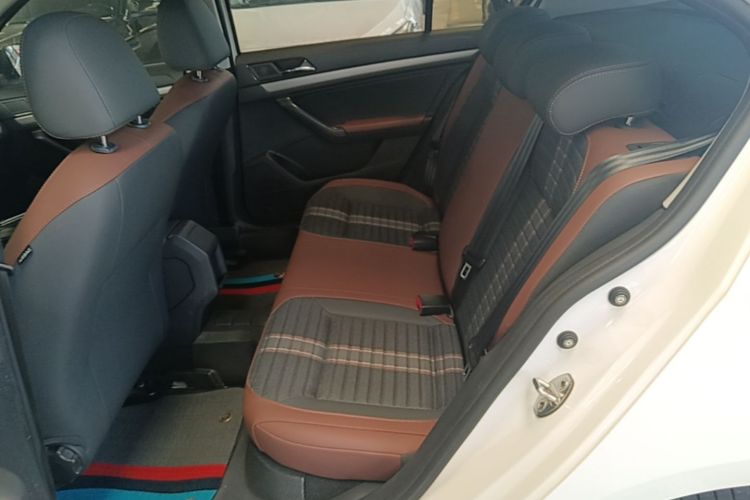 Volkswagen Lavida 2021 car image #17