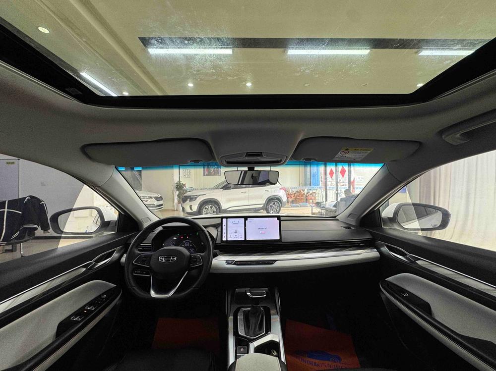 GEELY Emgrand L 2022 #13 GEELY Emgrand L 2022 صورة سيارة #13