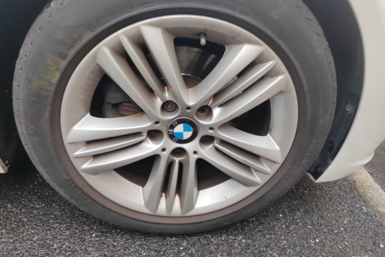 BMW 3 Series 2016 #9 BMW 3 Series 2016 car image #9