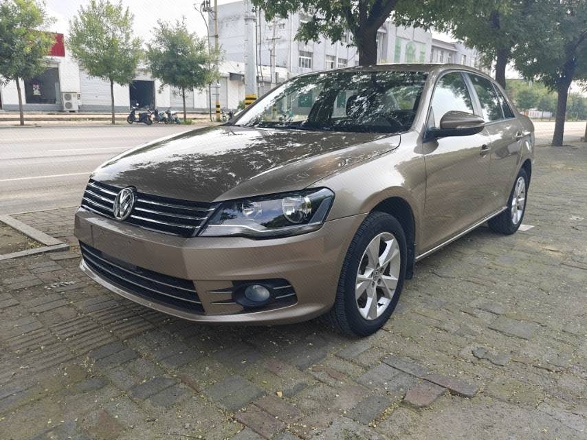 Volkswagen Bora 2016 car image 
