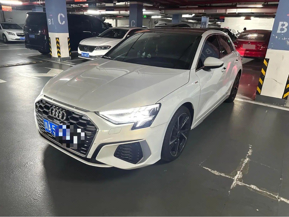 2022 2022 car image
