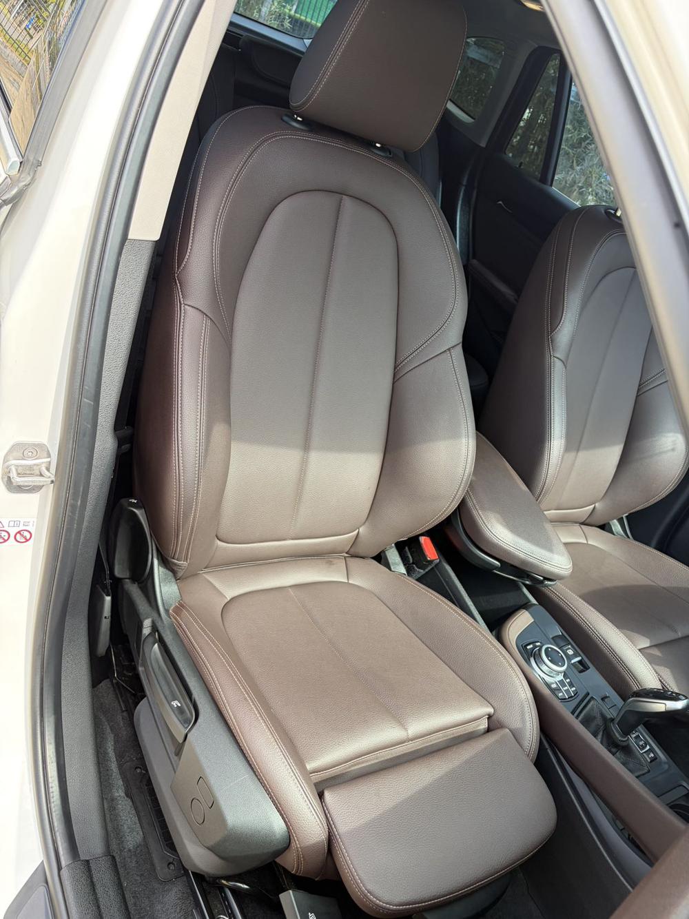 BMW X1 2021 car image #10