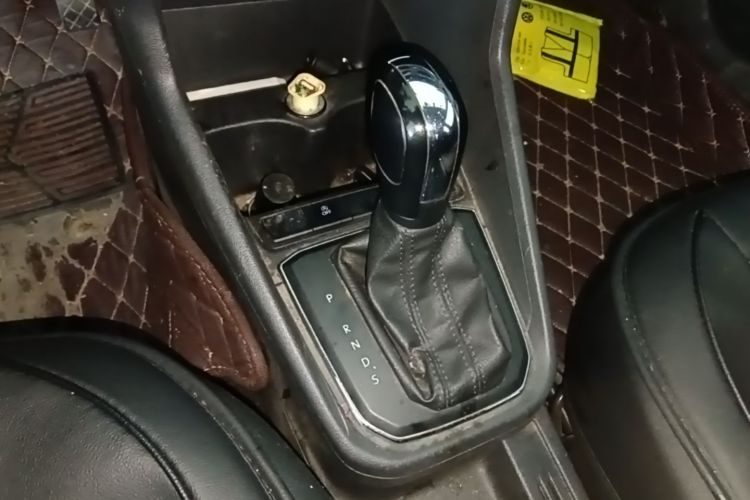 Volkswagen Santana 2020 car image #14