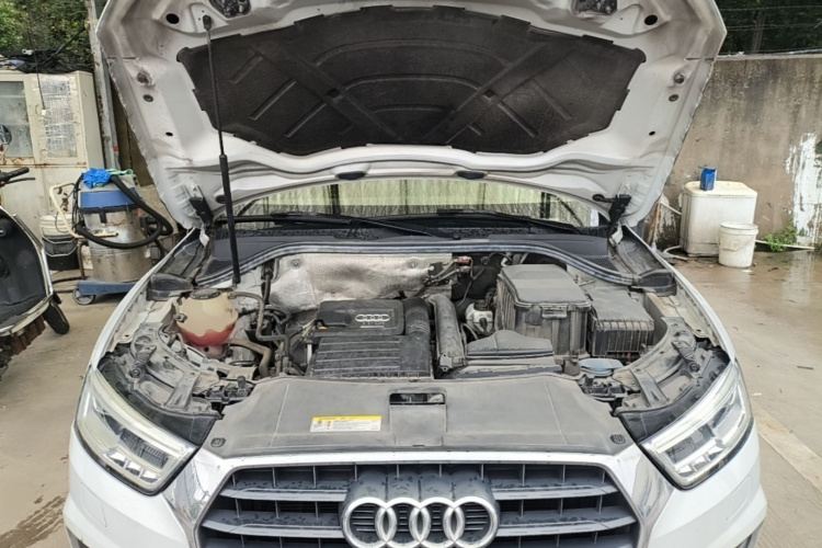 Audi Q3 2018 #20 Audi Q3 2018 car image #20