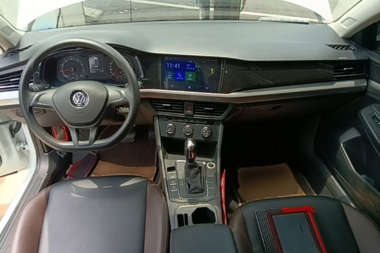Volkswagen Bora 2019 car image #10